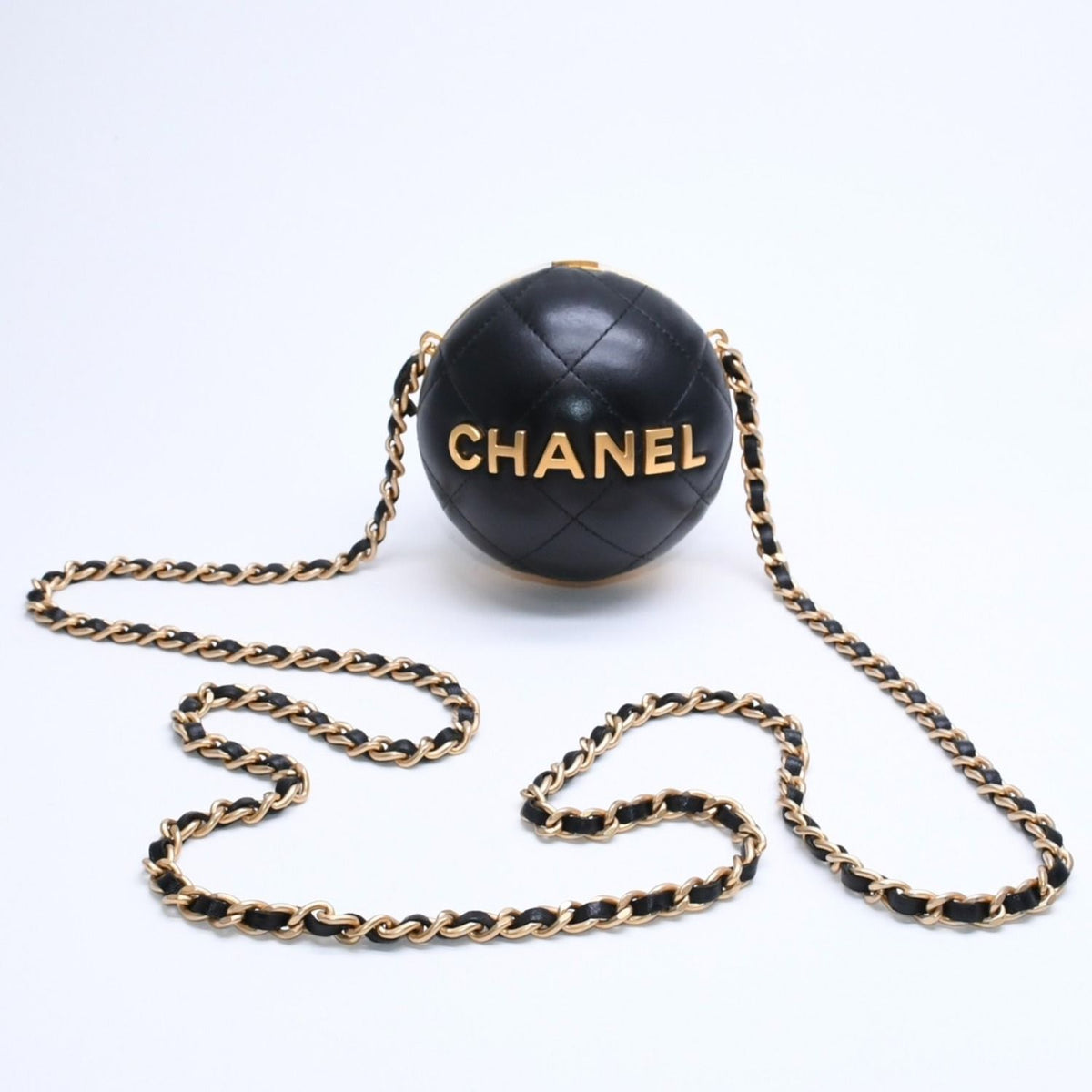 Chanel Sphere Audi Herbag Lambskin Black Gold Handbag