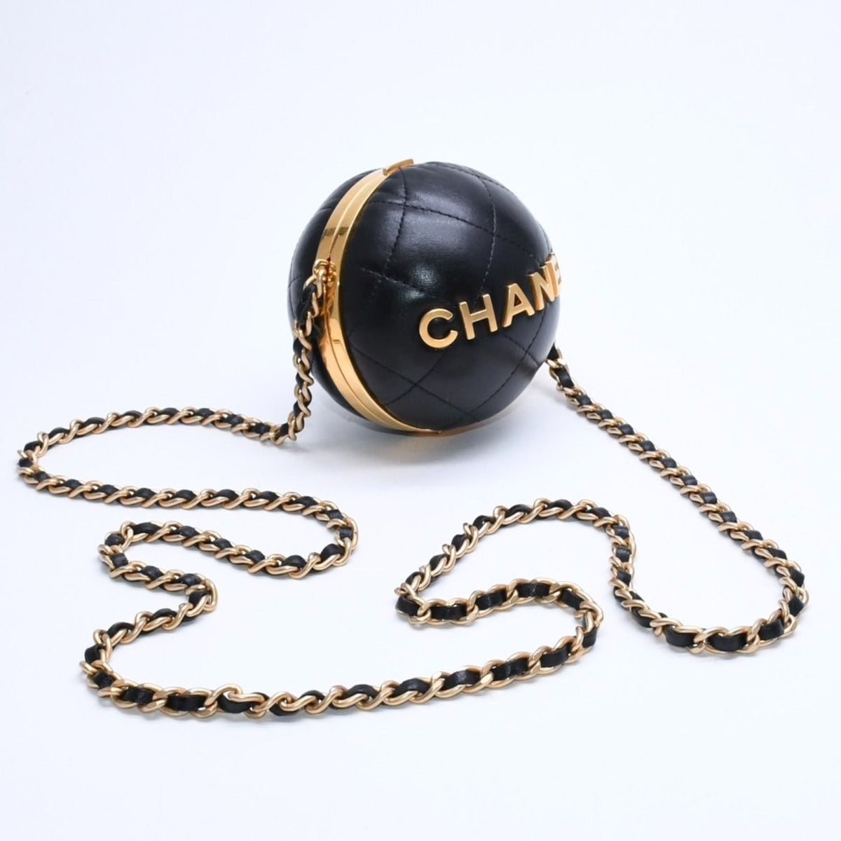 Chanel Sphere Audi Herbag Lambskin Black Gold Handbag — view 4