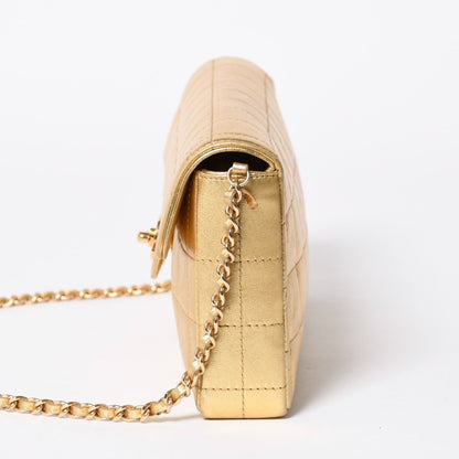 Chanel Choco Bar East West Chain Shoulder Bag Lambskin Gold — view 4