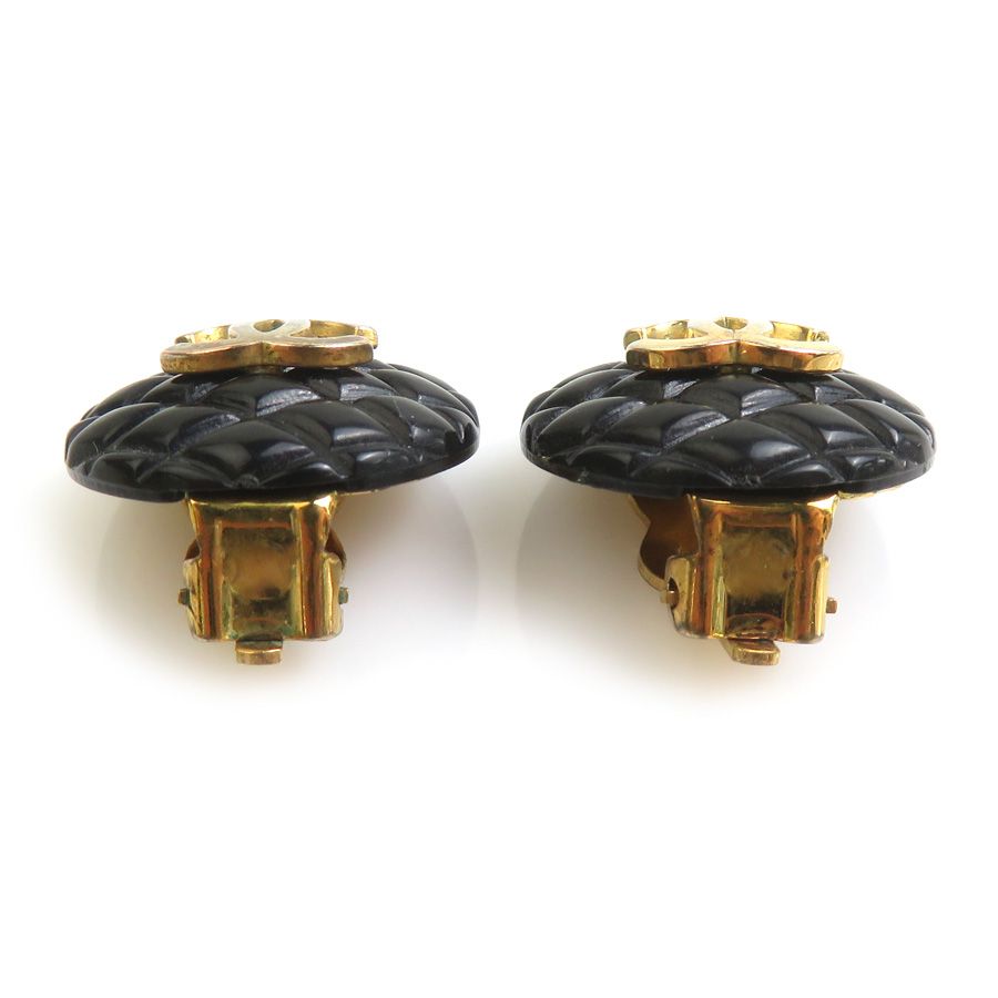 Chanel Earrings CC Logo — view 3