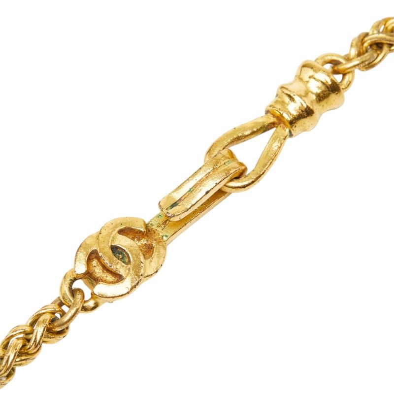Chanel CC Logo Vintage Chain Necklace 95A Gold Plated — view 3