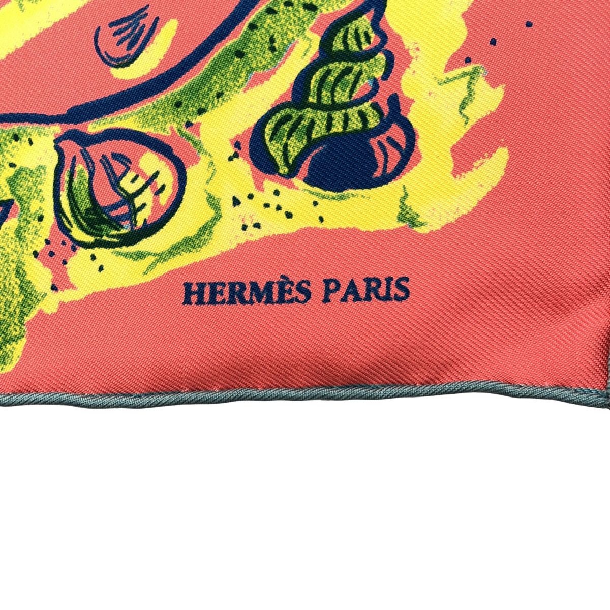 Hermes Carre 45 L'ete de Loula Lula's Summer Scarf Pink — view 3