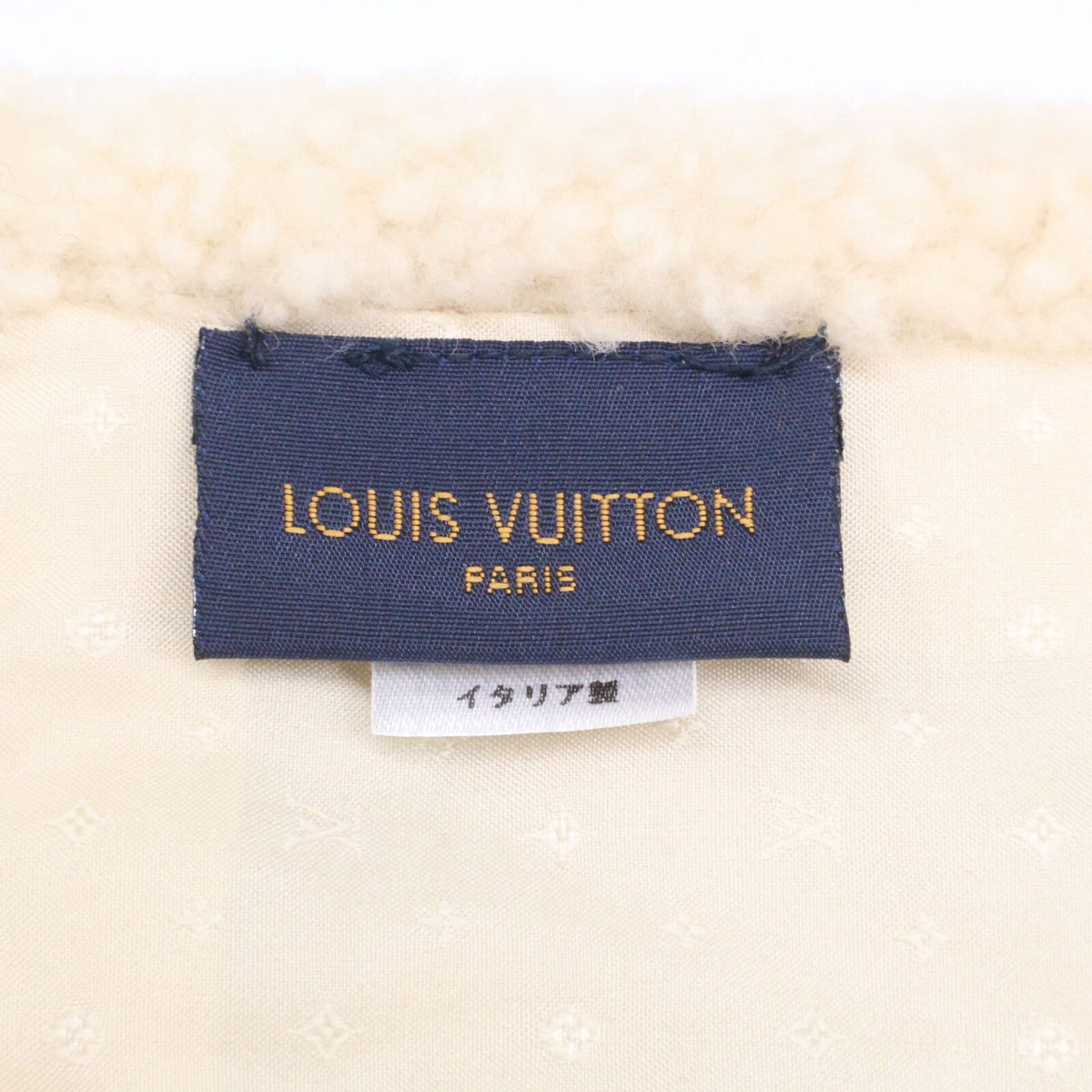 Louis Vuitton Echarpe Shearling Lamb Tippet — view 6