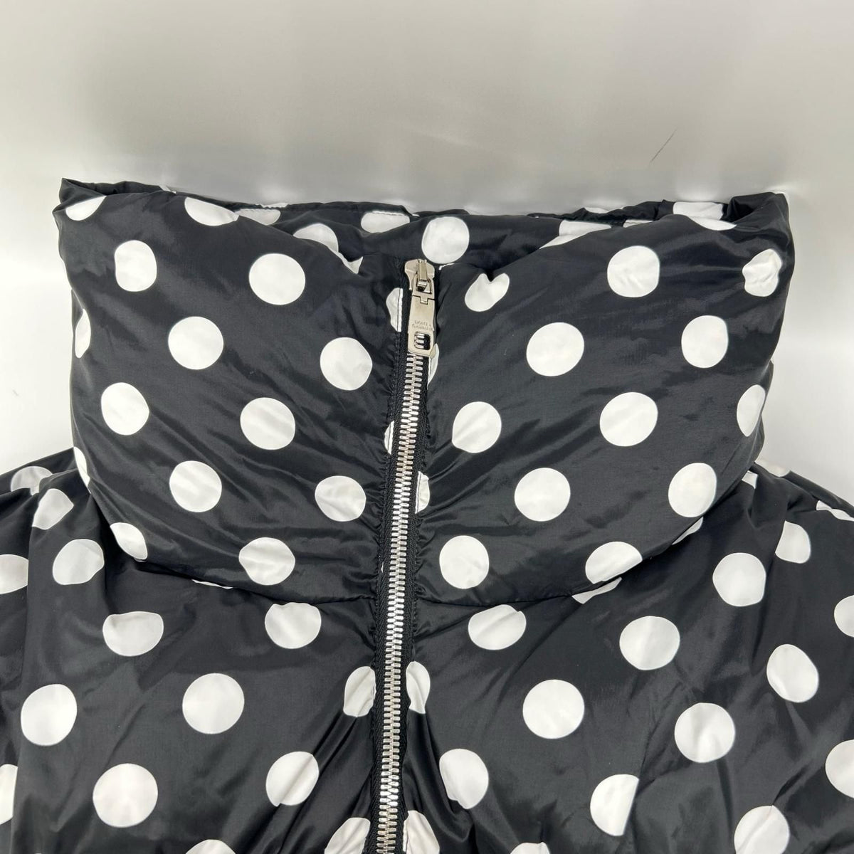 Dolce & Gabbana Polka Dot Full Zip Puffer Down Jacket 38 — view 8