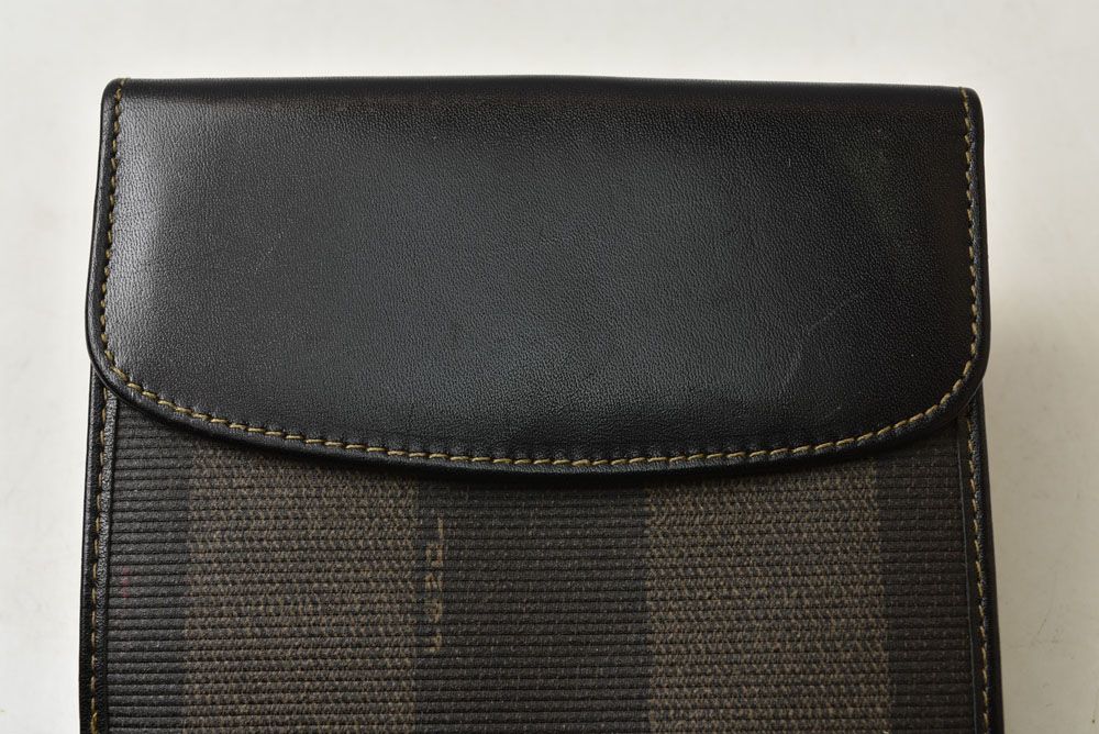 Fendi Wallet Pecan Pattern Bifold Vintage Black Gray — view 2