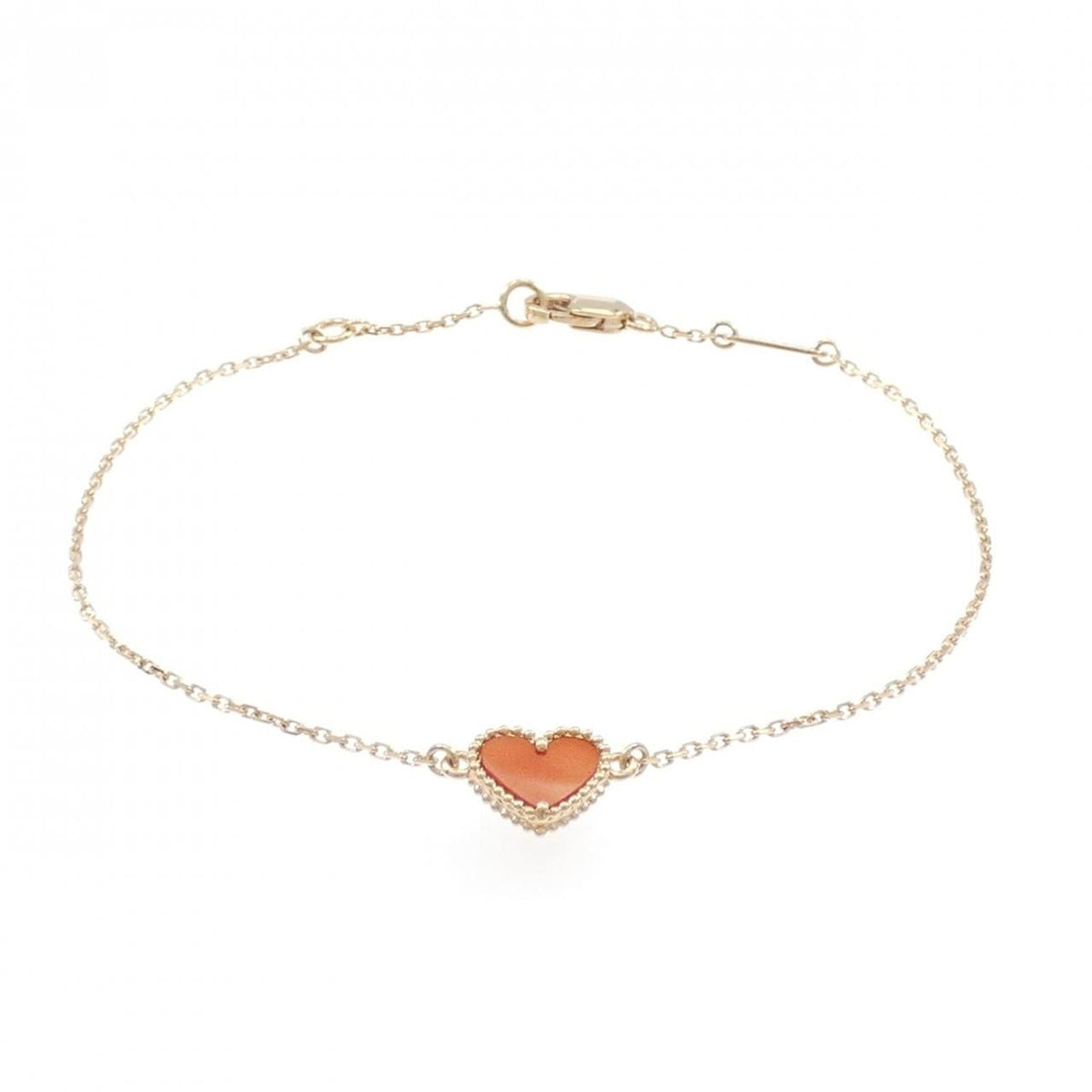 Van Cleef & Arpels Sweet Alhambra Bracelet — view 2