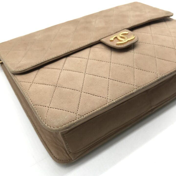 Chanel Quilted CC Logo Push Lock Chain Shoulder Bag Beige — view 5