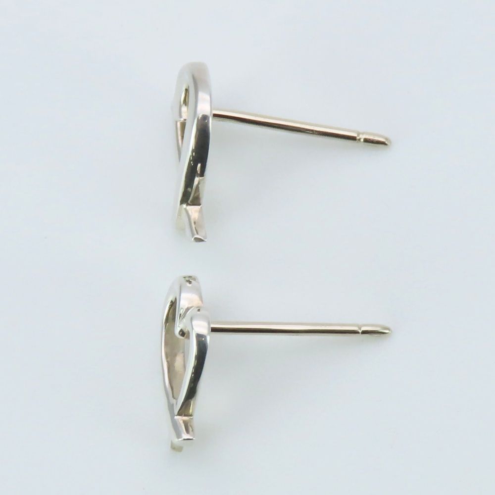 Tiffany & Co Earrings Loving Heart Silver White Gold Post — view 4