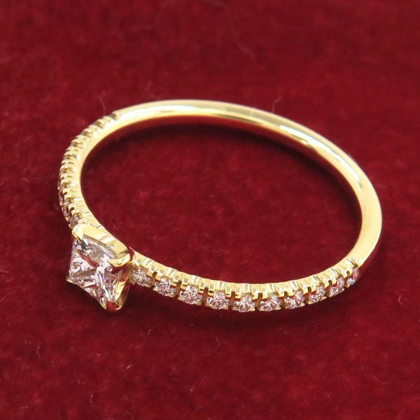 Cartier Etincelle de Cartier Ring Princess Cut — view 2
