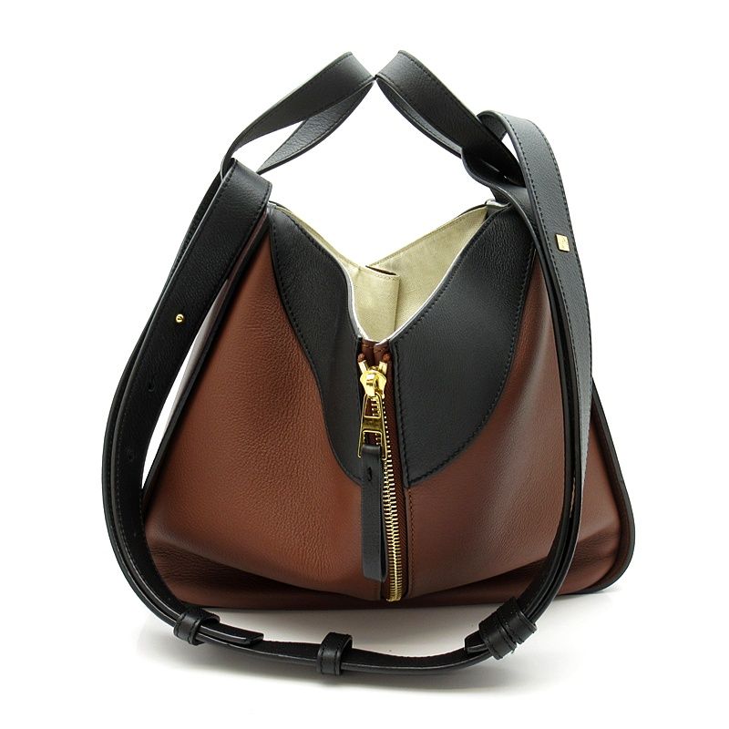 Loewe Hammock Small Soft Grain Calfskin Shoulder Bag Sand Medium — view 5