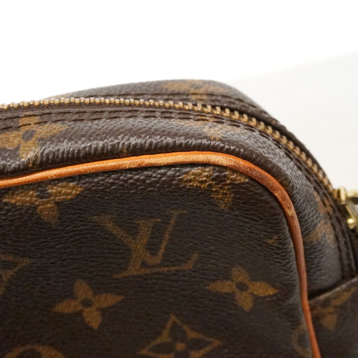 Louis Vuitton Shoulder Bag Monogram Danube Brown — view 6