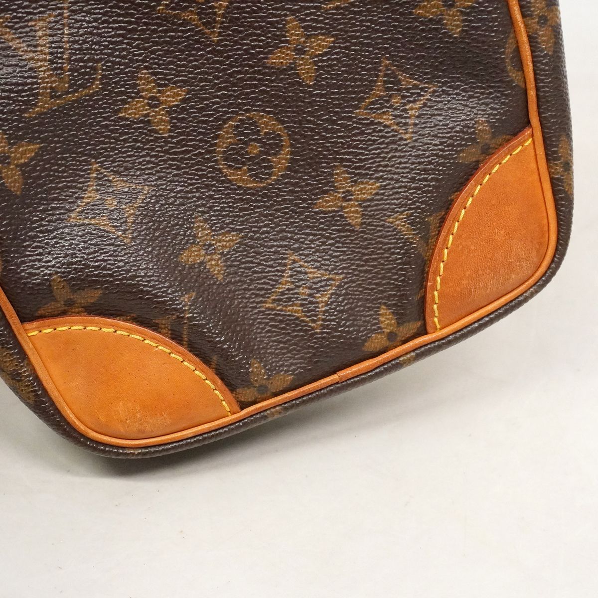 Louis Vuitton Shoulder Bag Monogram Danube Brown — view 7