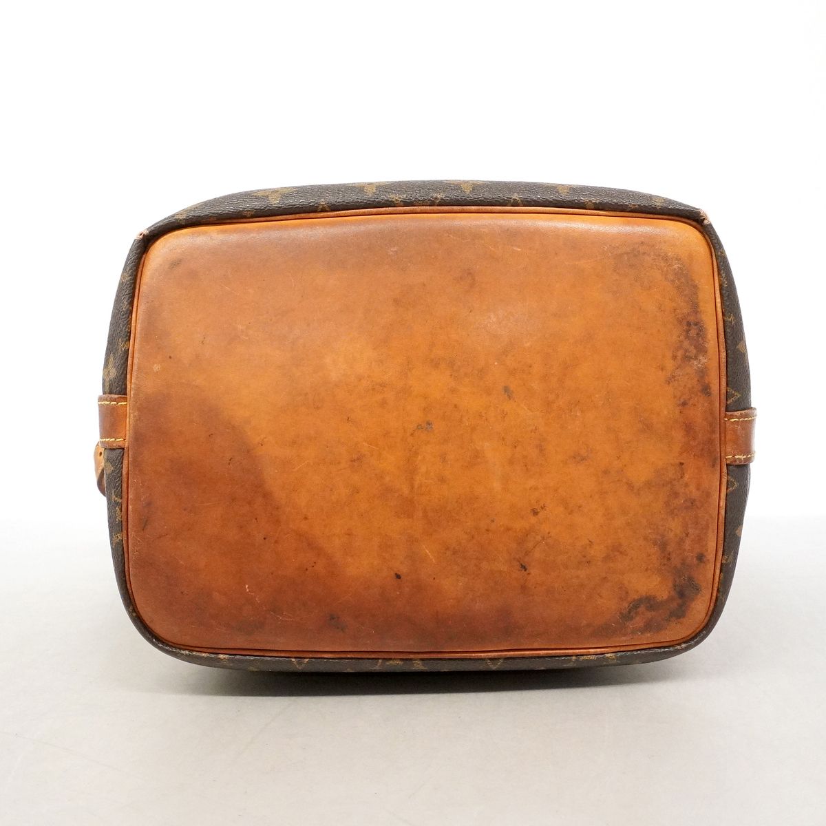 Louis Vuitton Shoulder Bag Monogram Petit Noe Brown — view 3