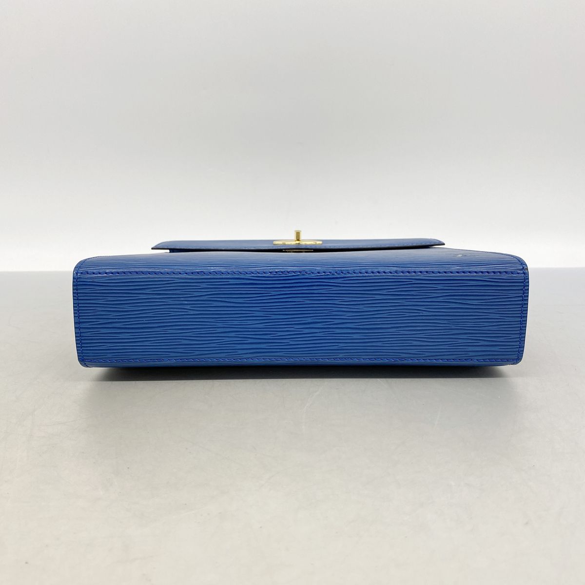 Louis Vuitton Handbag Epi Malesherbes Toledo Blue — view 3