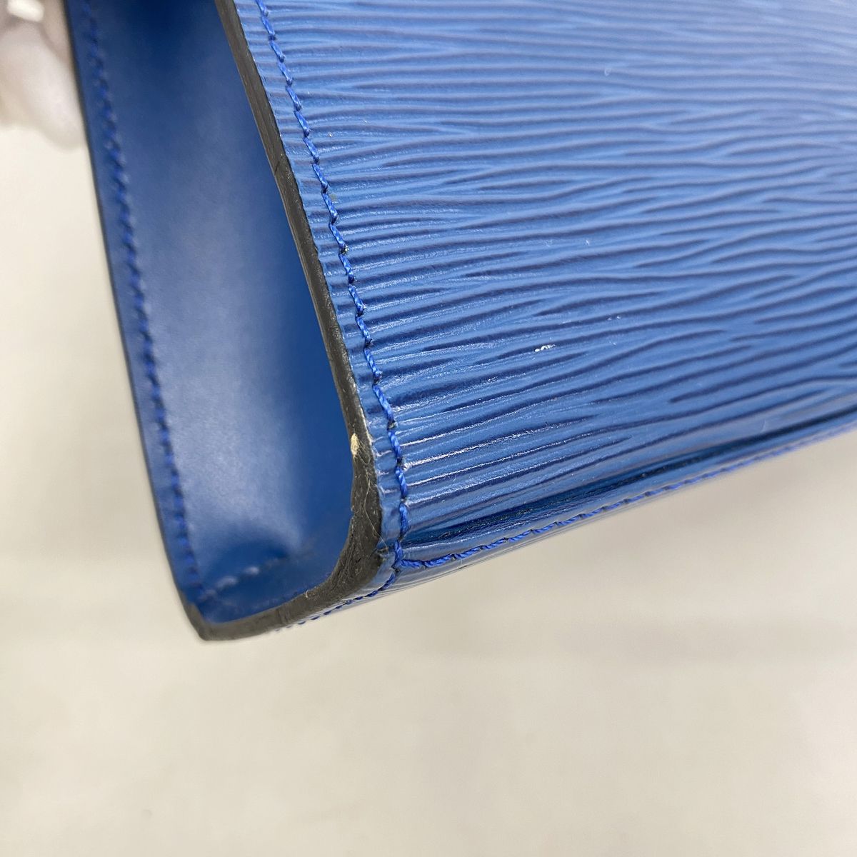 Louis Vuitton Handbag Epi Malesherbes Toledo Blue — view 7