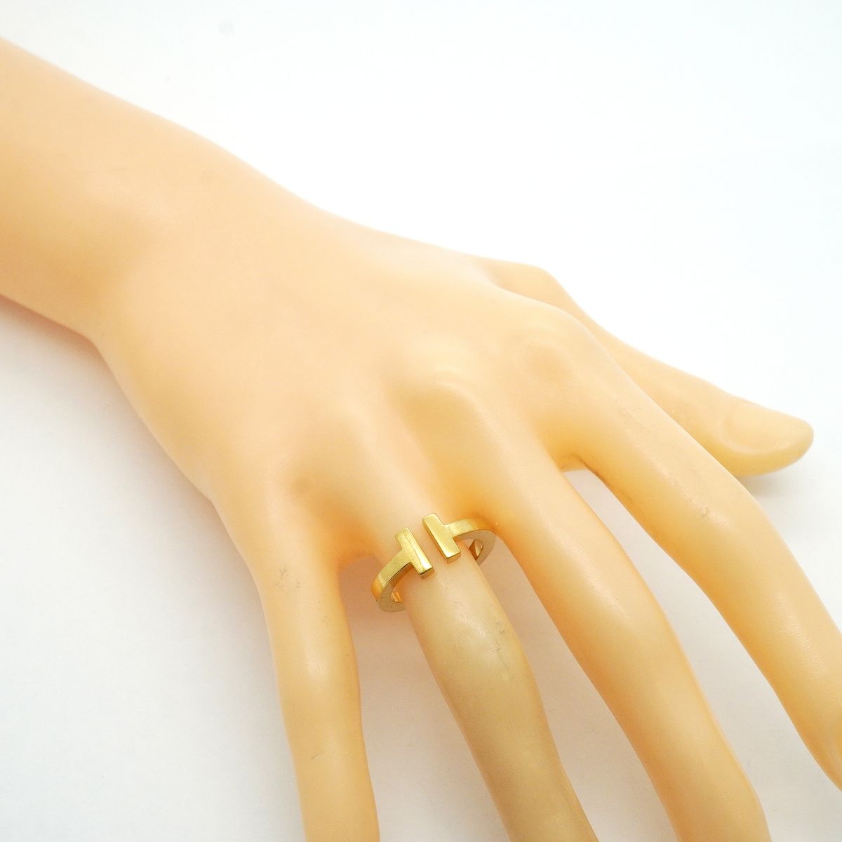Tiffany & Co Ring T Square 18k Yellow Gold — view 6