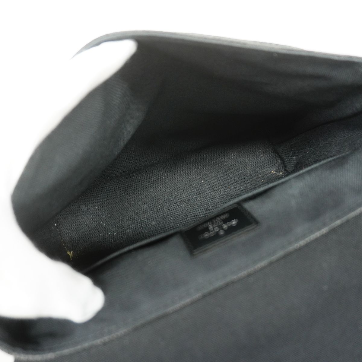 Louis Vuitton Shoulder Bag Damier Graphite District PM Black — view 4