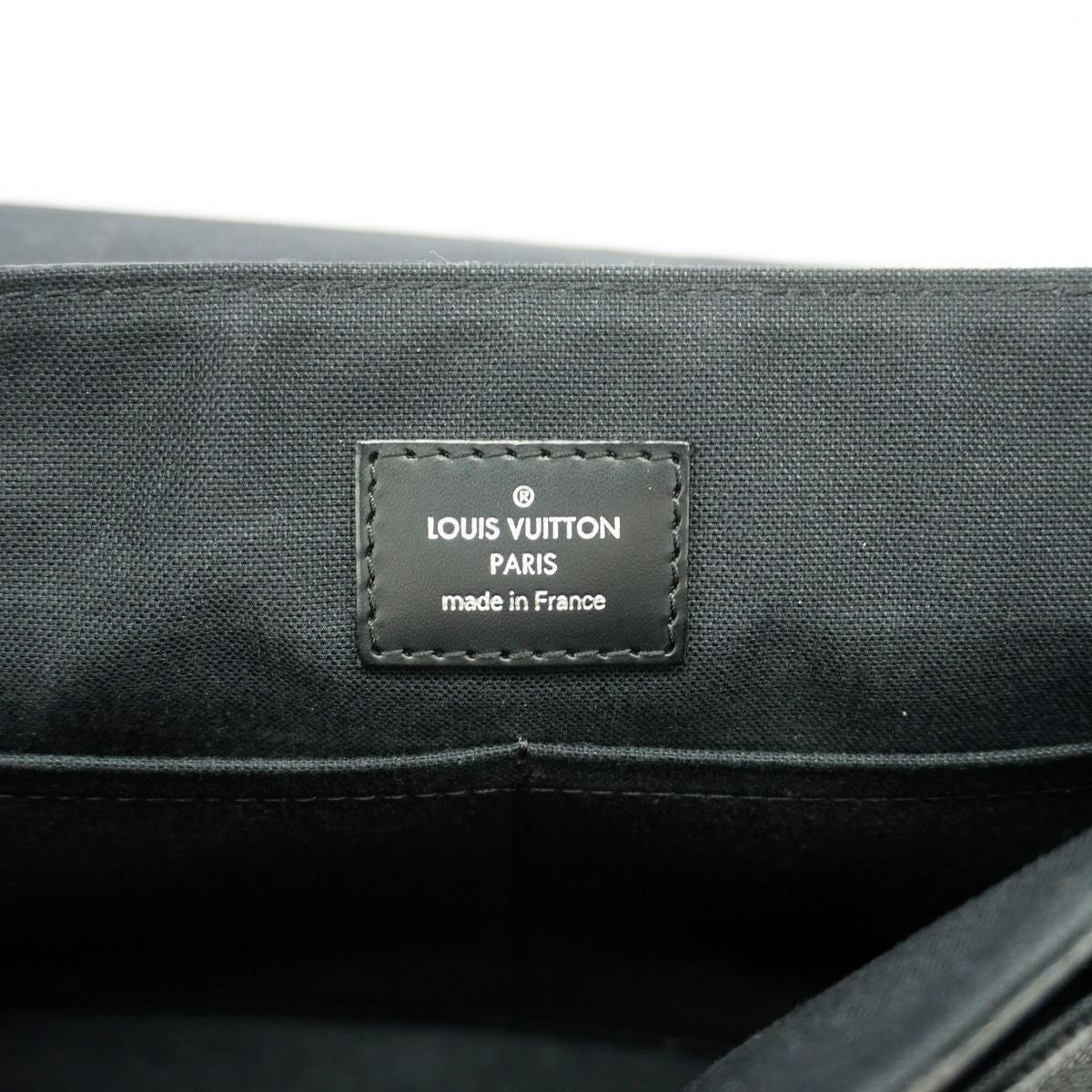 Louis Vuitton Shoulder Bag Damier Graphite District PM Black — view 5