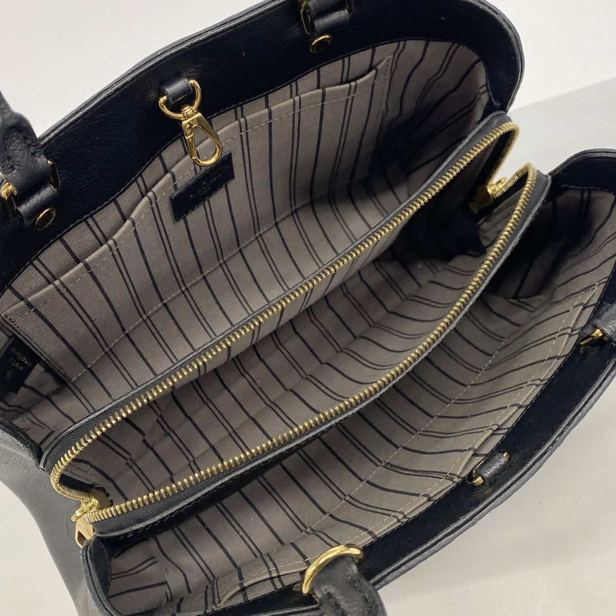 Louis Vuitton Handbag Monogram Empreinte Montaigne MM Noir 2-Way Bag — view 4