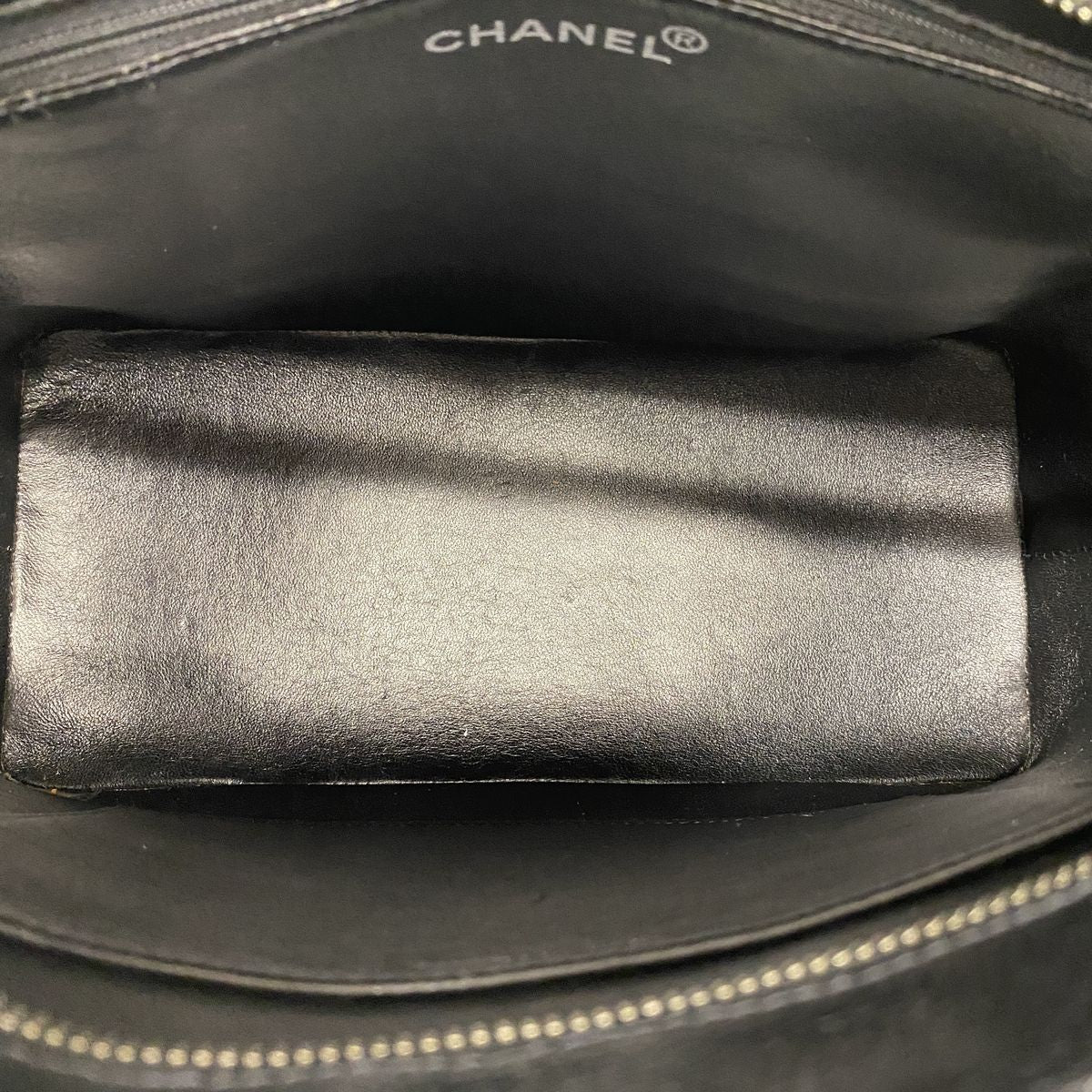 Chanel Tote Bag Reissue Caviar Leather Black Silver — view 4