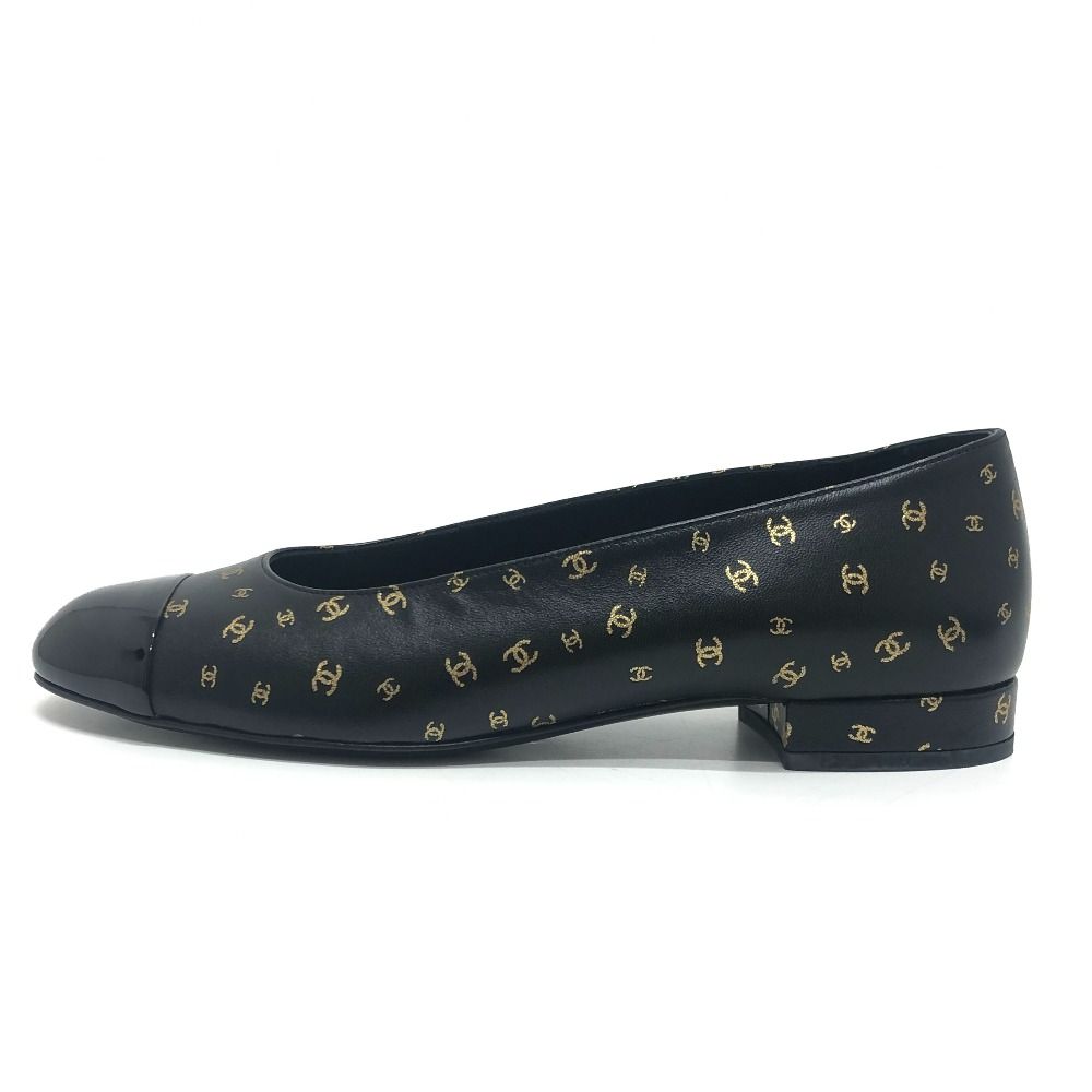 Chanel Pumps CC Logo All Over Print Ballerina Black Flats — view 4