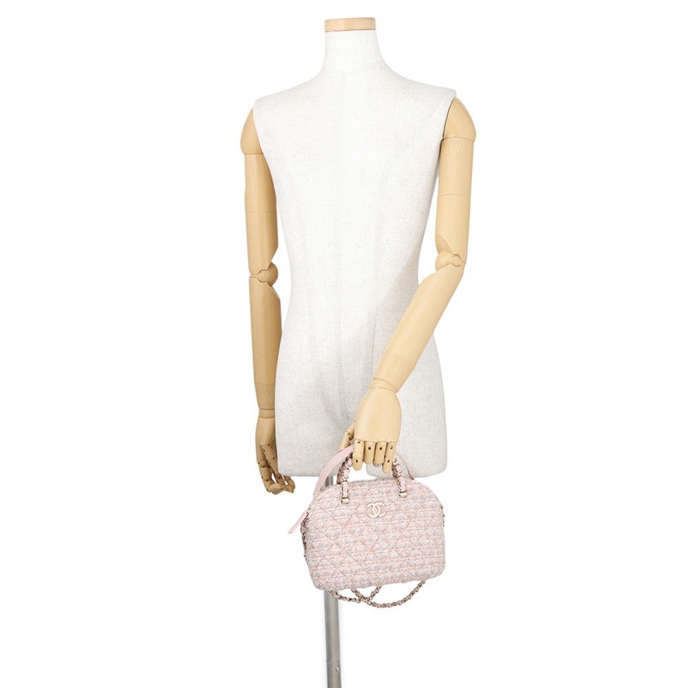 Chanel Chain Shoulder Bag Quilted CC Logo Tweed 2-Way — view 4