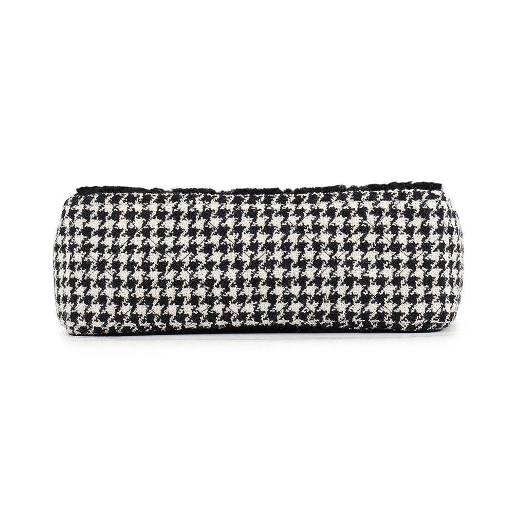 Chanel Chain Shoulder Bag Quilted CC Logo Paris 31 Louis Cambon Shearling Sheep — view 3