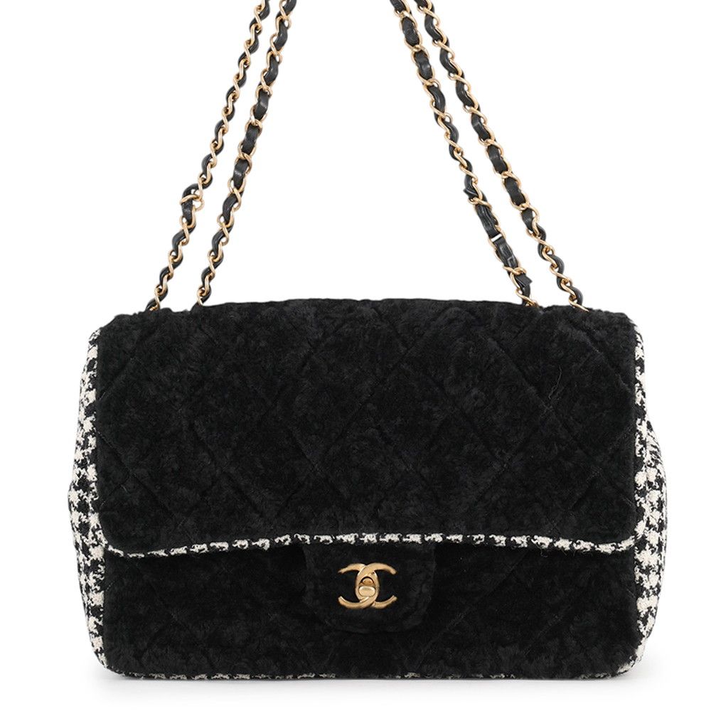 Chanel Chain Shoulder Bag Quilted CC Logo Paris 31 Louis Cambon Shearling Sheep