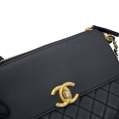 Chanel Waist Bag CC Logo Quilted Leather Tweed Black — view 7