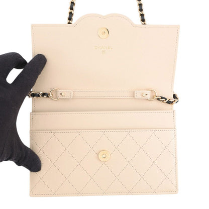 Chanel Chain Wallet CC Logo Caviar Leather Shoulder Bag — view 5