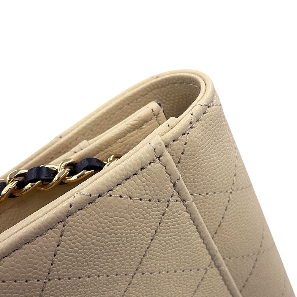Chanel Chain Wallet CC Logo Caviar Leather Shoulder Bag — view 8