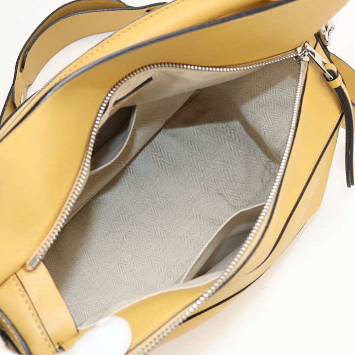 Loewe Medium 2-Way Puzzle Handbag Calfskin — view 3