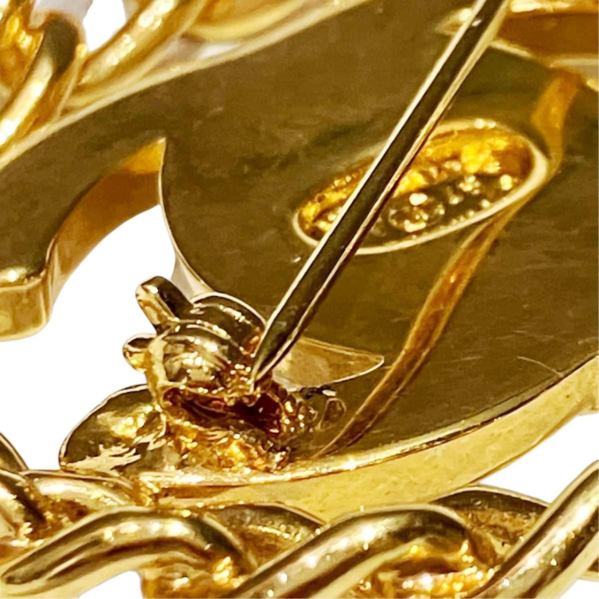 Chanel Brooch — view 6