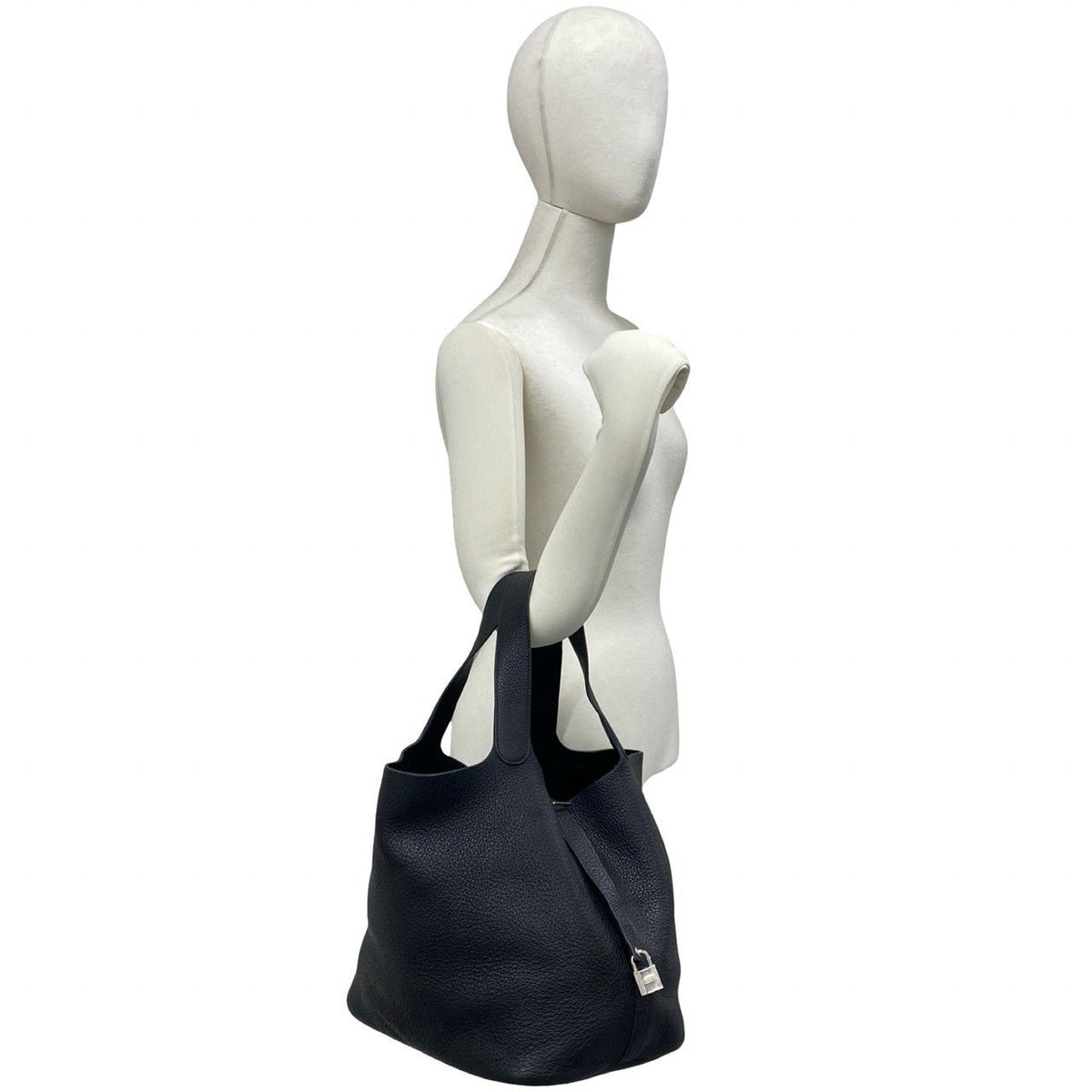 Hermes Picotin Lock GM Taurillon Clemence Tote Bag Black — view 2