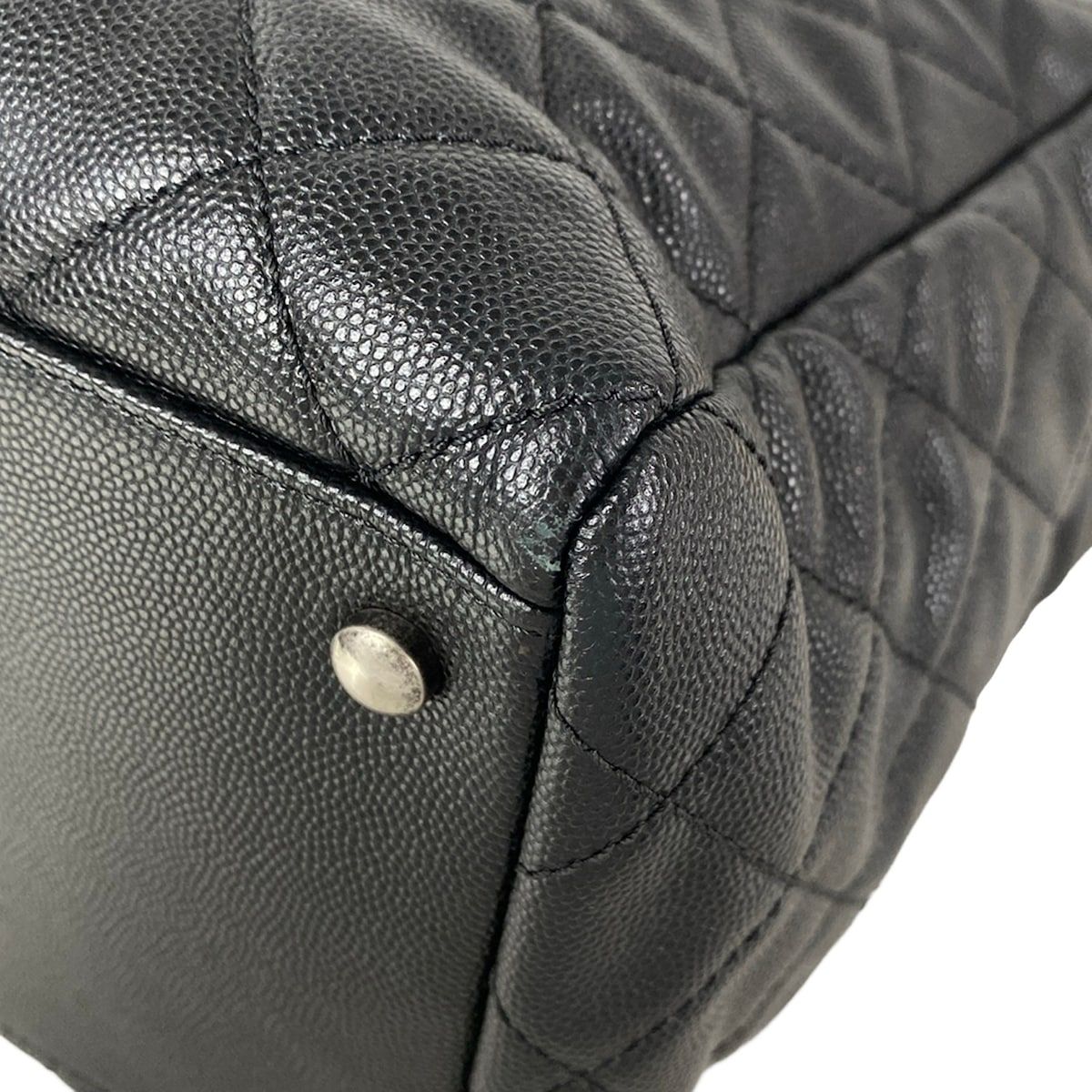 Chanel Tote Bag Quilted Black Vintage Silver Chain — view 7
