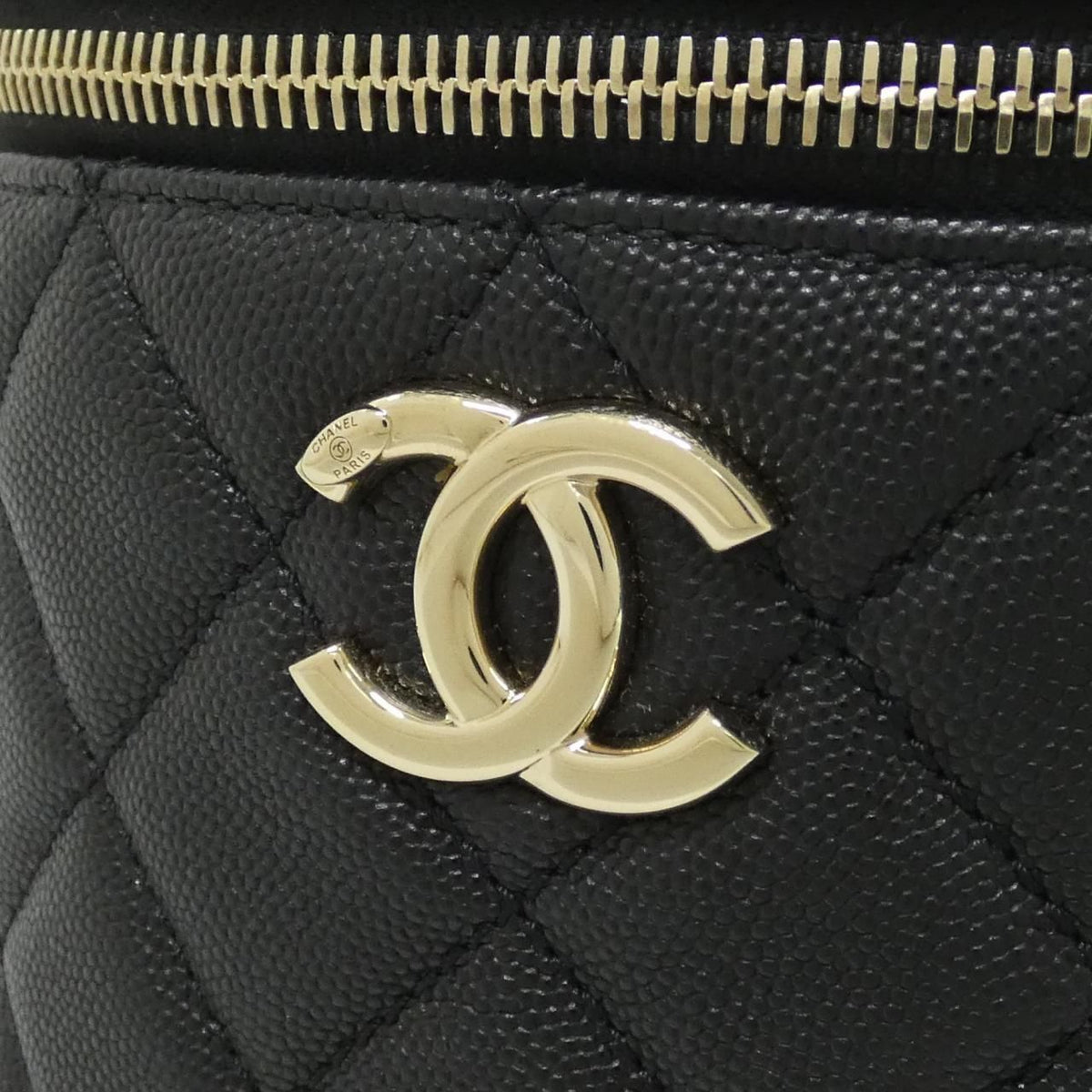 Chanel Bag Handbag Black — view 4