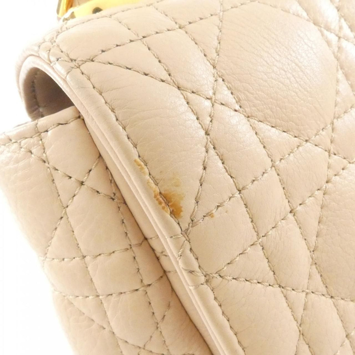 Dior Caro Medium Shoulder Bag — view 4
