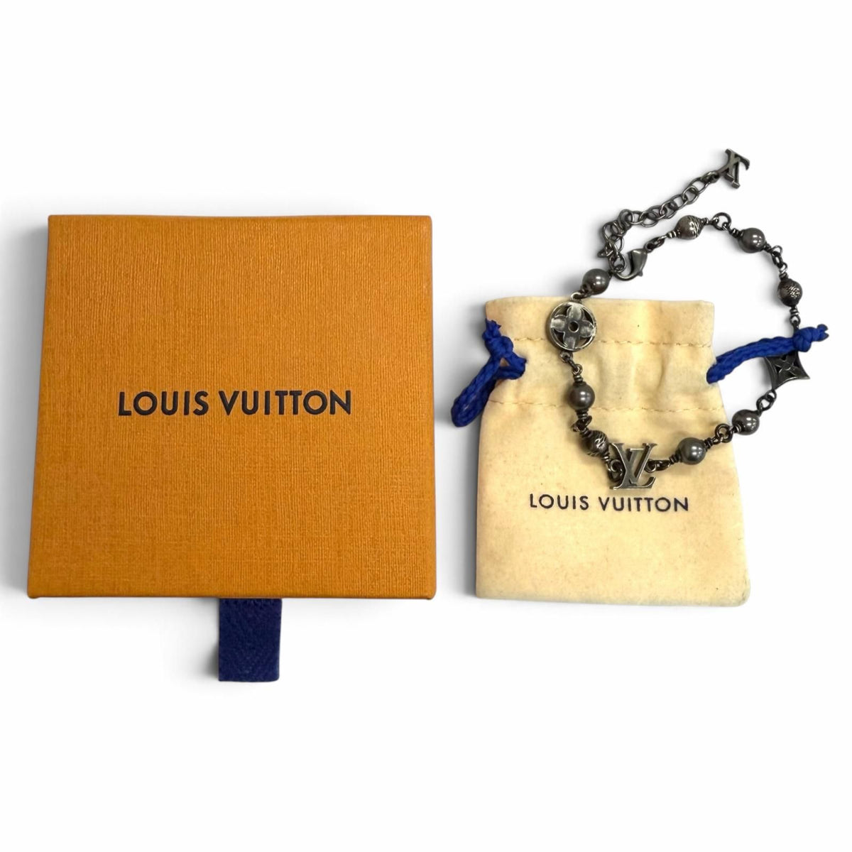 Louis Vuitton LV Pearl Monogram Flower Bracelet Gunmetal — view 2