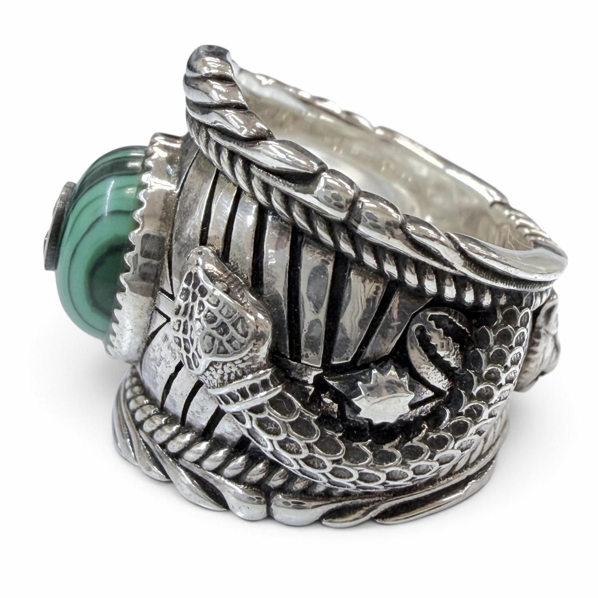 Gucci Interlocking G Garden Snake Tiger Head Ring Silver Green — view 3