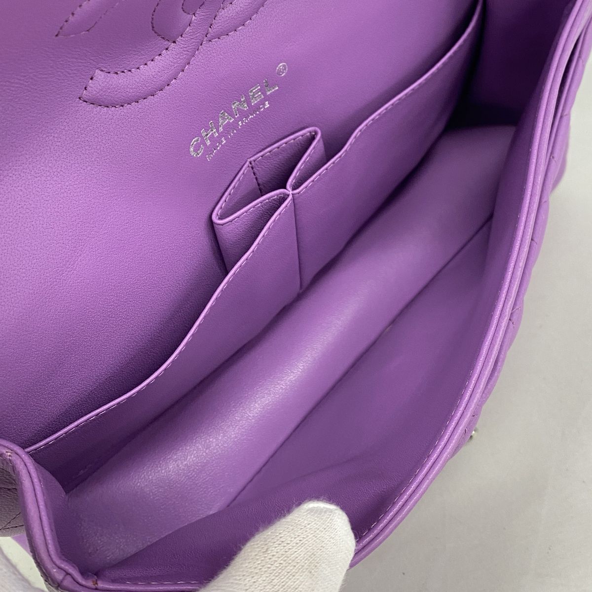 Chanel Shoulder Bag Quilted Lambskin Purple Silver — view 4