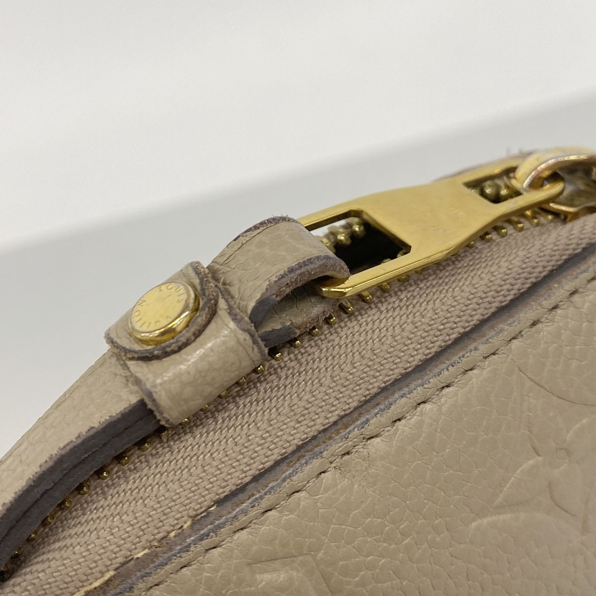 Louis Vuitton Wallet Monogram Empreinte Zippy Tourterelle — view 7