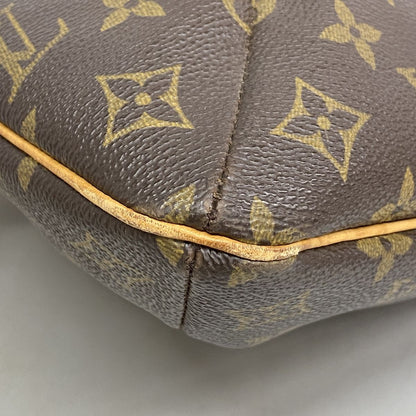 Louis Vuitton Shoulder Bag Monogram Musette Brown — view 6