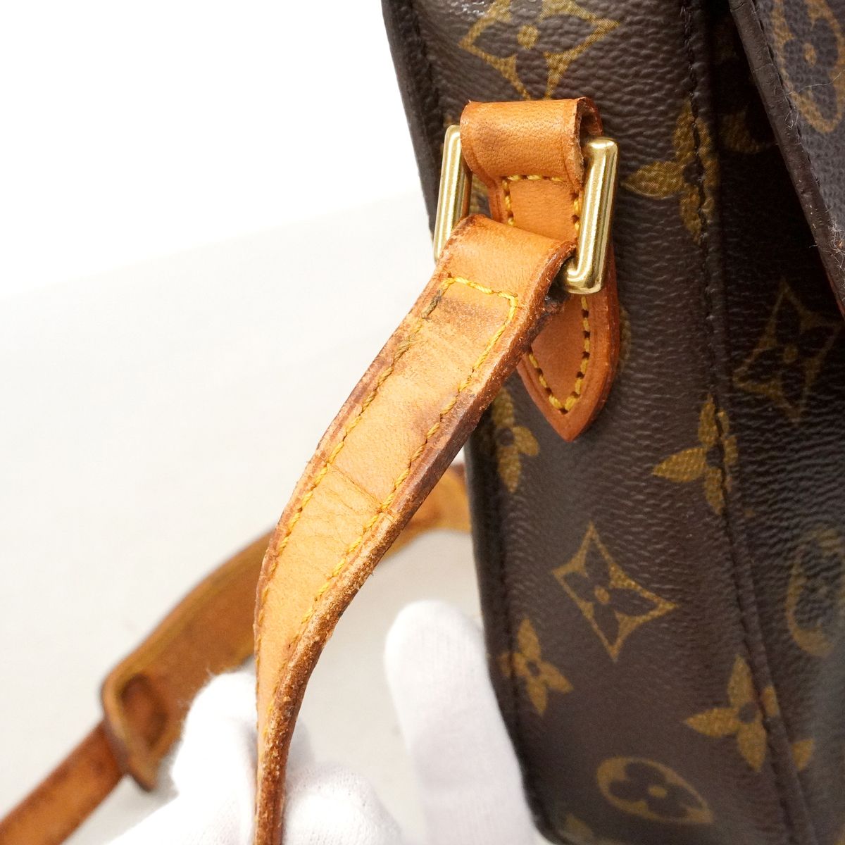 Louis Vuitton Shoulder Bag Monogram Saint-cloud MM Brown — view 8