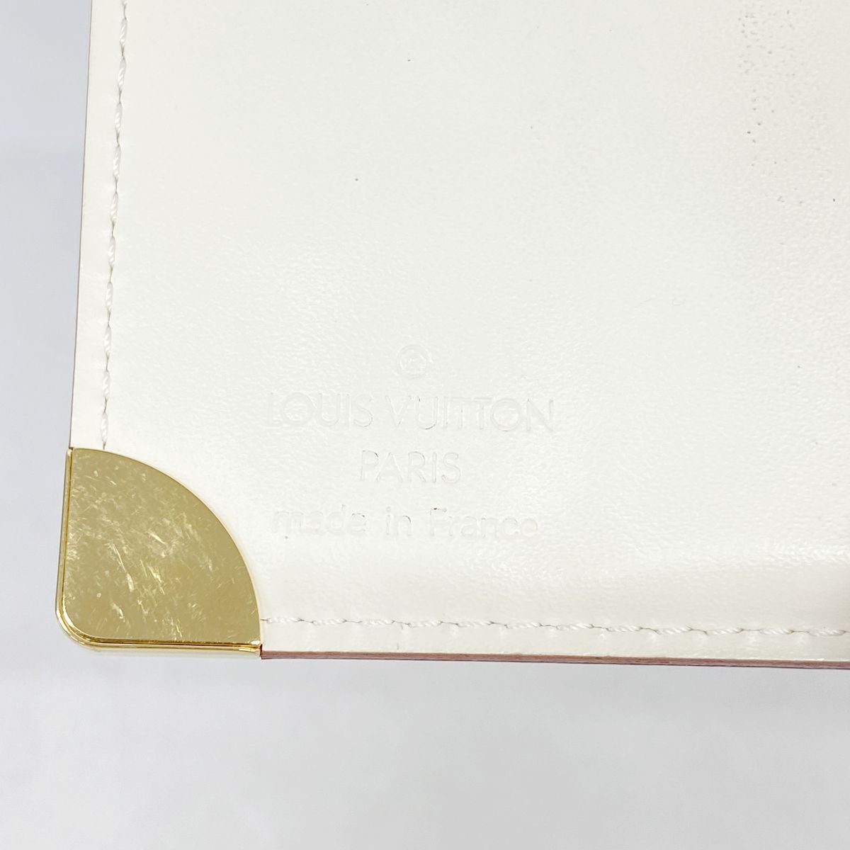 Louis Vuitton Wallet Suhali Compact Zip Blanc — view 4