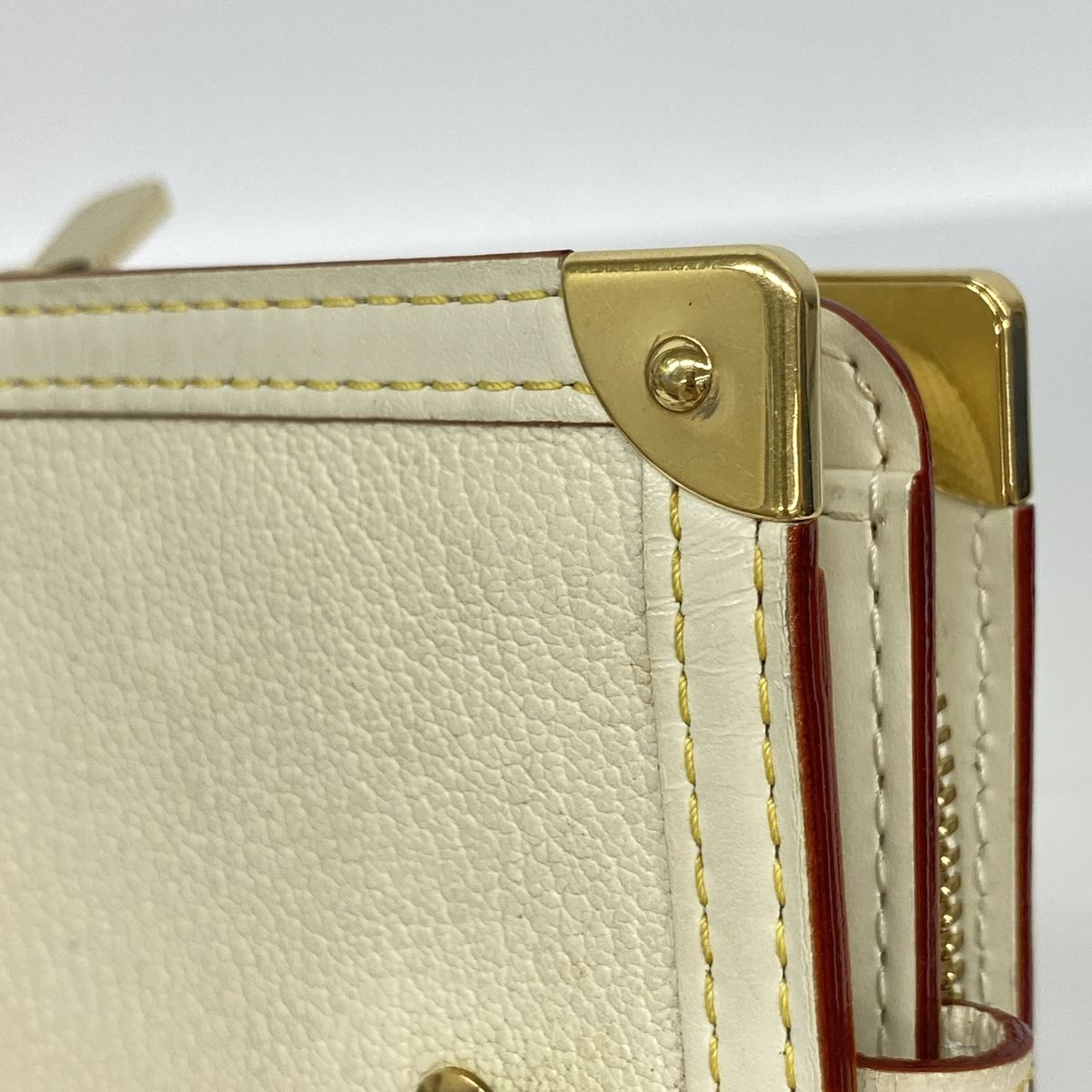 Louis Vuitton Wallet Suhali Compact Zip Blanc — view 6