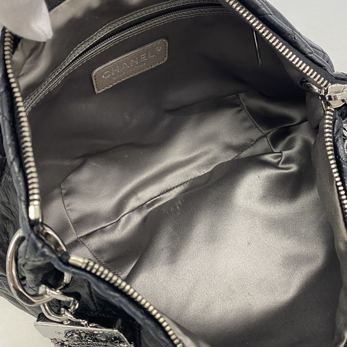 Chanel Shoulder Bag Quilted Lambskin Black Silver — view 4