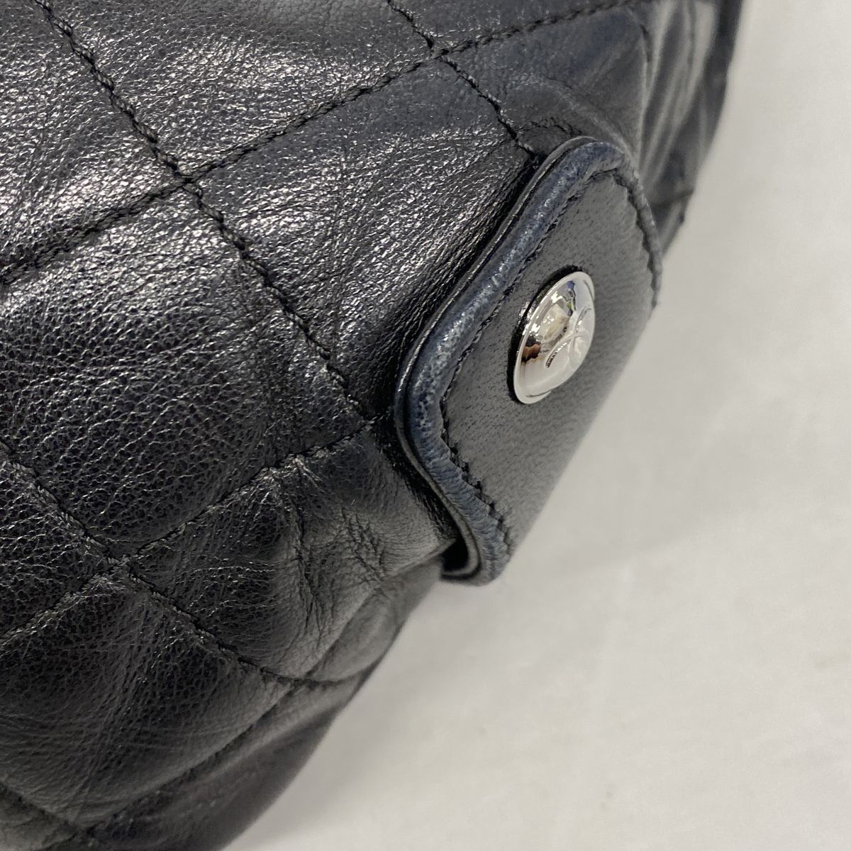 Chanel Shoulder Bag Quilted Lambskin Black Silver — view 6