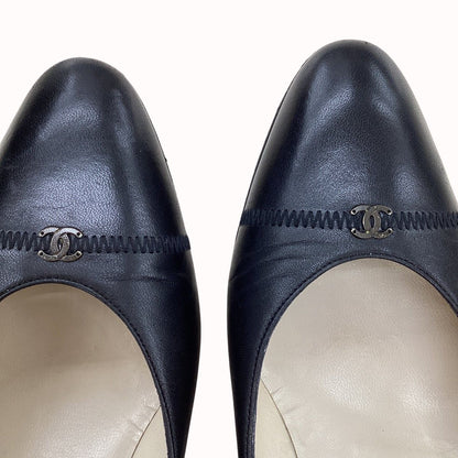 Chanel Pumps CC Logo Leather Black Heels — view 8