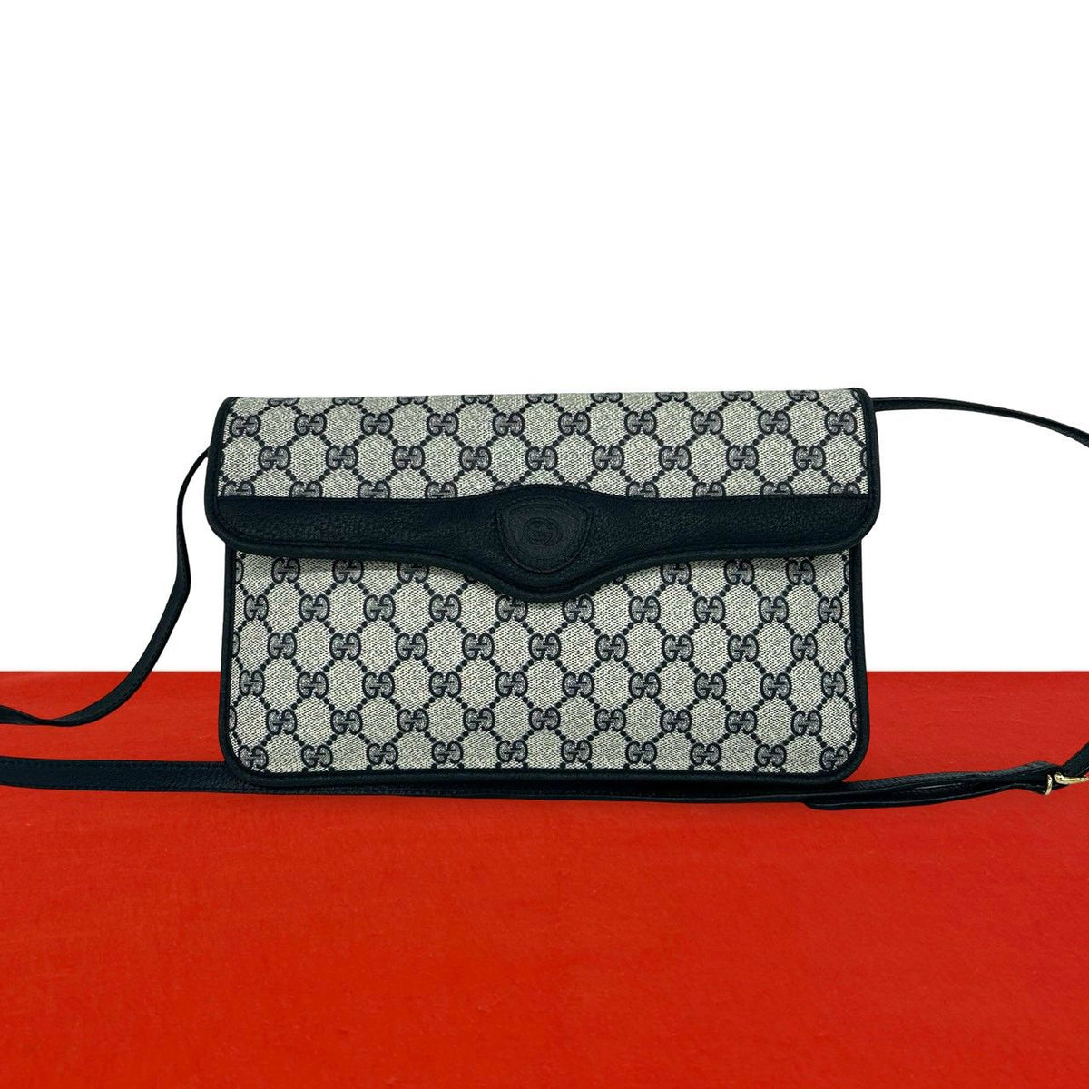 Gucci Vintage GG Logo Pattern Leather Shoulder Bag Crossbody Navy