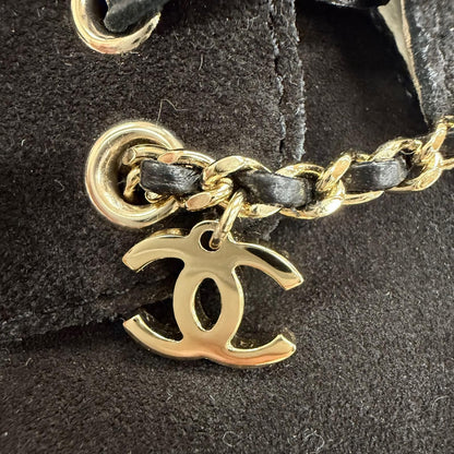 Chanel 25C CC Logo Chain Suede Leather Loafers Black Beige — view 7